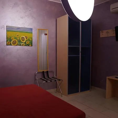 Alixia's Bed & Breakfast 3*