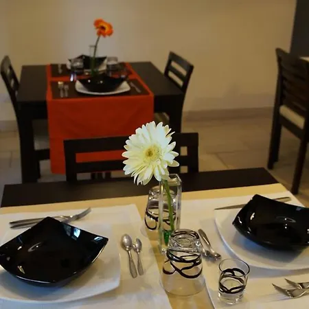 Alixia's Bed & Breakfast 3*
